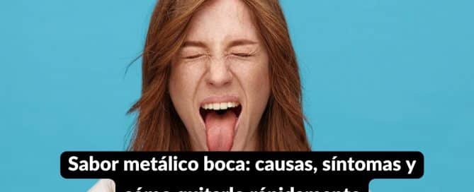 Mujer con expresión de disgusto sacando la lengua debido a un sabor metálico en la boca.