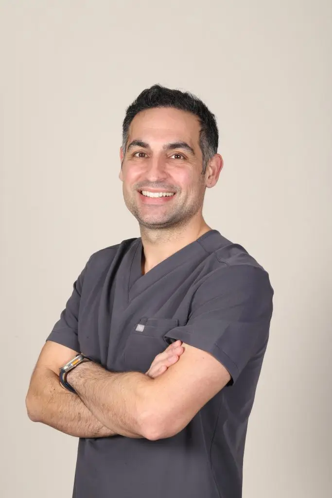 dr alejandro prieto implantologo